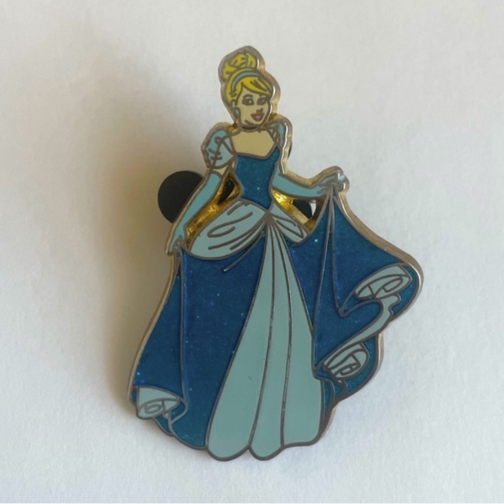 Cinderella pin